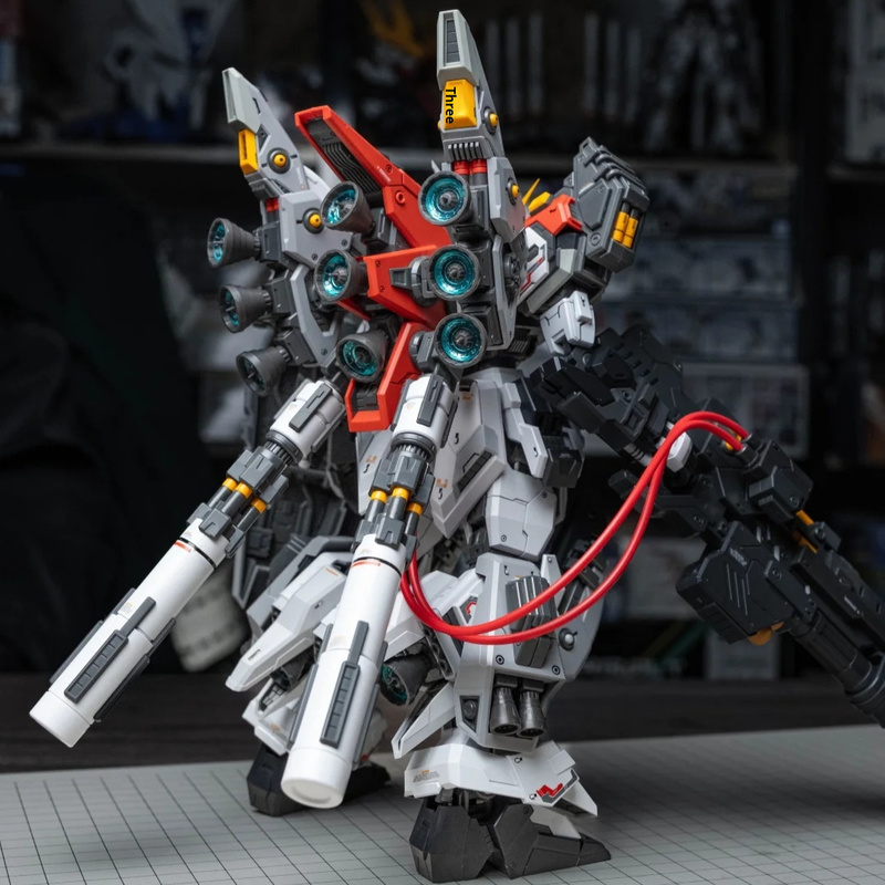 ZZA REGUS GZSS-OX-001 Captain  - Model Kit Eighty Six avaliação e preço